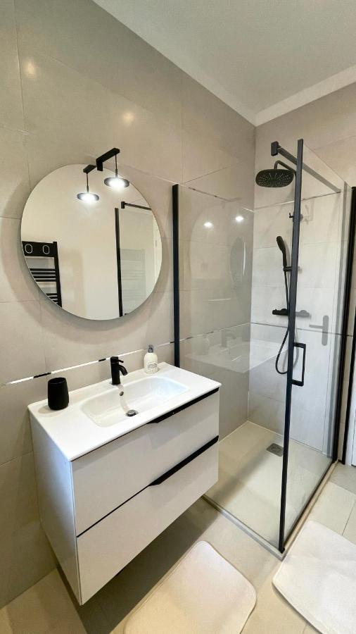 Charmant Appartement 3 Etoiles, Chaleureux Et Bien Equipe Cannes Kültér fotó